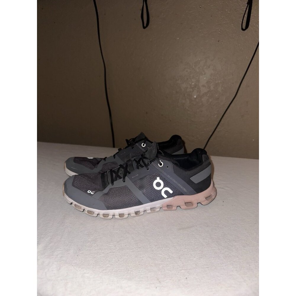 On Running Women's Shoes - Black and Gray